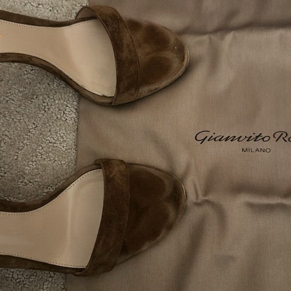 Gianvito Rossi Heel- tan suede sandal with box and dust bag size 37 retail $895 - Picture 16 of 17